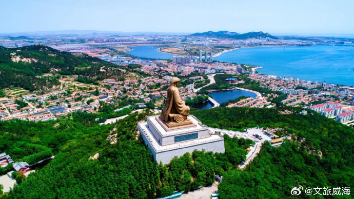 山东特色主持人风采亮相